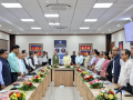 Global order in flux, West Asia central to emerging power shift: Former MoS M J Akbar - Hindi News | Global order in flux, West Asia central to emerging power shift: Former MoS M J Akbar | Latest international News at Lokmattimes.com