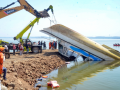 Bargi boat tragedy: Search expanded as four still missing; FIR only after bodies recovered, says cop - Hindi News | Bargi boat tragedy: Search expanded as four still missing; FIR only after bodies recovered, says cop | Latest national News at Lokmattimes.com