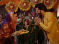 Amruta Fadnavis teams up with Riteish Deshmukh for Maharashtra Day special song ‘Naman Tula’ - Hindi News | Amruta Fadnavis teams up with Riteish Deshmukh for Maharashtra Day special song ‘Naman Tula’ | Latest entertainment News at Lokmattimes.com