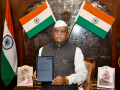 Rajasthan Governor launches Census 2027 via self-enumeration at Lok Bhawan - Hindi News | Rajasthan Governor launches Census 2027 via self-enumeration at Lok Bhawan | Latest national News at Lokmattimes.com
