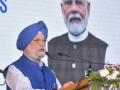 No fuel price hike in India for 4 years and 60 days despite global crises: Hardeep Puri - Hindi News | No fuel price hike in India for 4 years and 60 days despite global crises: Hardeep Puri | Latest national News at Lokmattimes.com