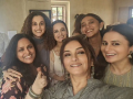 Divya Dutta enjoys a wonderful evening with the ladies: When gals have all the fun - Hindi News | Divya Dutta enjoys a wonderful evening with the ladies: When gals have all the fun | Latest entertainment News at Lokmattimes.com