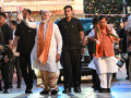 ‘Poribartan hoi gaiche’: PM Modi guarantees development in Bengal - Hindi News | ‘Poribartan hoi gaiche’: PM Modi guarantees development in Bengal | Latest national News at Lokmattimes.com