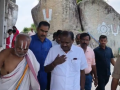 Don't believe DMK-AIADMK will form govt in TN, crisis likely to end soon, says Kumaraswamy - Hindi News | Don't believe DMK-AIADMK will form govt in TN, crisis likely to end soon, says Kumaraswamy | Latest national News at Lokmattimes.com