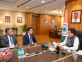 Piyush Goyal explores avenues to boost India's beauty and personal care sector - Hindi News | Piyush Goyal explores avenues to boost India's beauty and personal care sector | Latest business News at Lokmattimes.com