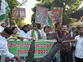 Odisha: BJD Gherao CM Majhi’s residence over Law & Order situation​ - Hindi News | Odisha: BJD Gherao CM Majhi’s residence over Law & Order situation​ | Latest national News at Lokmattimes.com