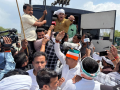 FIR against Congress MLAs, workers over NH blockade during farmers' stir in MP's Dhar - Hindi News | FIR against Congress MLAs, workers over NH blockade during farmers' stir in MP's Dhar | Latest national News at Lokmattimes.com