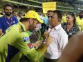 Gavaskar taking Dhoni's autograph tops most memorable moments - Hindi News | Gavaskar taking Dhoni's autograph tops most memorable moments | Latest cricket News at Lokmattimes.com