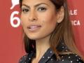 Eva Mendes finds Ryan Gosling's 'Barbie' role 'cute, charming' - Hindi News | Eva Mendes finds Ryan Gosling's 'Barbie' role 'cute, charming' | Latest entertainment News at Lokmattimes.com