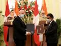 India, Denmark ink 4 agreements, bat for green growth - Hindi News | India, Denmark ink 4 agreements, bat for green growth | Latest politics News at Lokmattimes.com
