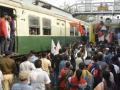 'Rail roko' protest: Farmers end stir at UP's Modinagar Rly station - Hindi News | 'Rail roko' protest: Farmers end stir at UP's Modinagar Rly station | Latest politics News at Lokmattimes.com