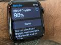 Apple Watch saves doctor's life who took a hard fall - Hindi News | Apple Watch saves doctor's life who took a hard fall | Latest technology News at Lokmattimes.com