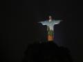 Brazil's Christ the Redeemer lit up to honour medics - Hindi News | Brazil's Christ the Redeemer lit up to honour medics | Latest politics News at Lokmattimes.com