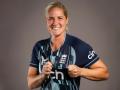 Veteran England pacer Katherine Sciver-Brunt announces retirement from international cricket - Hindi News | Veteran England pacer Katherine Sciver-Brunt announces retirement from international cricket | Latest cricket News at Lokmattimes.com