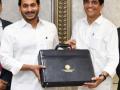 Andhra Pradesh presents Rs 2.56 lakh crore budget - Hindi News | Andhra Pradesh presents Rs 2.56 lakh crore budget | Latest international News at Lokmattimes.com