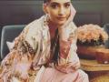 Not in one day, Sonam Kapoor's house burgled in span of 10-11 months - Hindi News | Not in one day, Sonam Kapoor's house burgled in span of 10-11 months | Latest entertainment News at Lokmattimes.com