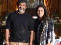 Nayanthara poses with 'Godfather' director Mohan Raja - Hindi News | Nayanthara poses with 'Godfather' director Mohan Raja | Latest entertainment News at Lokmattimes.com