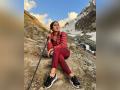 Sara Ali Khan gives glimpse of her trekking in Kashmir - Hindi News | Sara Ali Khan gives glimpse of her trekking in Kashmir | Latest entertainment News at Lokmattimes.com