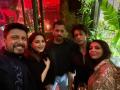 Salman, Shah Rukh, Madhuri Dixit ooze stardom in selfie frame - Hindi News | Salman, Shah Rukh, Madhuri Dixit ooze stardom in selfie frame | Latest entertainment News at Lokmattimes.com