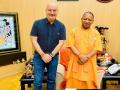 Anupam Kher meets Yogi Adityanath at his residence - Hindi News | Anupam Kher meets Yogi Adityanath at his residence | Latest entertainment News at Lokmattimes.com