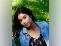 Janhvi Kapoor shares sun-kissed pictures from Berlin - Hindi News | Janhvi Kapoor shares sun-kissed pictures from Berlin | Latest entertainment News at Lokmattimes.com