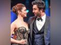 Barricades set up outside Ranbir Kapoor's Juhu residence ahead of rumoured wedding with Alia Bhatt - Hindi News | Barricades set up outside Ranbir Kapoor's Juhu residence ahead of rumoured wedding with Alia Bhatt | Latest maharashtra News at Lokmattimes.com