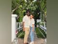 Nayanthara twins in white with husband Vignesh in new photos from Thailand - Hindi News | Nayanthara twins in white with husband Vignesh in new photos from Thailand | Latest entertainment News at Lokmattimes.com