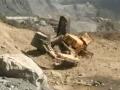JCB operator killed, 6 injured in landslide on Srinagar-Jammu highway - Hindi News | JCB operator killed, 6 injured in landslide on Srinagar-Jammu highway | Latest national News at Lokmattimes.com