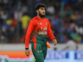 Looking forward to playing under Ponting's coaching: Rishad Hossain on maiden BBL stint - Hindi News | Looking forward to playing under Ponting's coaching: Rishad Hossain on maiden BBL stint | Latest other-sports News at Lokmattimes.com