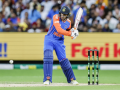 2nd T20I: Abhishek hits 68 as Australia bowl out India for 125 - Hindi News | 2nd T20I: Abhishek hits 68 as Australia bowl out India for 125 | Latest other-sports News at Lokmattimes.com