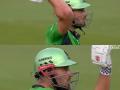 Marcus Stoinis faces flak for accusing Pakistan pacer Mohammad Hasnain of chucking - Hindi News | Marcus Stoinis faces flak for accusing Pakistan pacer Mohammad Hasnain of chucking | Latest cricket News at Lokmattimes.com