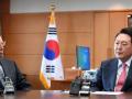 S.Korean Prez-elect to attend 2023 Davos Forum - Hindi News | S.Korean Prez-elect to attend 2023 Davos Forum | Latest politics News at Lokmattimes.com