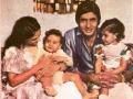 Big B thanks fans for wishing his daughter Shweta on her b'day - Hindi News | Big B thanks fans for wishing his daughter Shweta on her b'day | Latest entertainment News at Lokmattimes.com