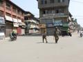 Internet shutdown in Kashmir to continue on Friday - Hindi News | Internet shutdown in Kashmir to continue on Friday | Latest politics News at Lokmattimes.com