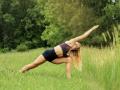 Health Benefits of Half-Moon Yoga posture - Hindi News | Health Benefits of Half-Moon Yoga posture | Latest lifestyle News at Lokmattimes.com