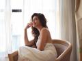Kriti Kharbanda: Laughter is like the windshield wiper - Hindi News | Kriti Kharbanda: Laughter is like the windshield wiper | Latest lifestyle News at Lokmattimes.com