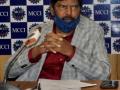 Athawale seeks Prez's rule in Maha post Vaze's arrest - Hindi News | Athawale seeks Prez's rule in Maha post Vaze's arrest | Latest politics News at Lokmattimes.com
