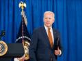 Biden signs order to achieve net-zero carbon emissions by 2050 - Hindi News | Biden signs order to achieve net-zero carbon emissions by 2050 | Latest politics News at Lokmattimes.com
