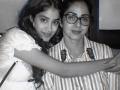 Janhvi posts pic with Sridevi on mother's 57th birth anniversary - Hindi News | Janhvi posts pic with Sridevi on mother's 57th birth anniversary | Latest lifestyle News at Lokmattimes.com
