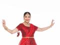 Madhuri Dixit gives free 'Garba' classes on her online dance academy - Hindi News | Madhuri Dixit gives free 'Garba' classes on her online dance academy | Latest entertainment News at Lokmattimes.com