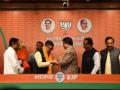 Tripura: CPI-M MLA, Trinamool leader join BJP - Hindi News | Tripura: CPI-M MLA, Trinamool leader join BJP | Latest politics News at Lokmattimes.com