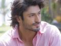 Vidyut has sweet birthday wish for 'great friend' Adah - Hindi News | Vidyut has sweet birthday wish for 'great friend' Adah | Latest entertainment News at Lokmattimes.com