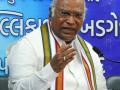 Cong presidential poll: Kharge seeks support of party delegates from Guj - Hindi News | Cong presidential poll: Kharge seeks support of party delegates from Guj | Latest politics News at Lokmattimes.com