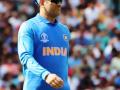 Dhoni starts, and ends, his career with run-outs - Hindi News | Dhoni starts, and ends, his career with run-outs | Latest cricket News at Lokmattimes.com