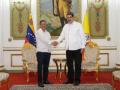 Venezuelan, Colombian Presidents meet as ties improve - Hindi News | Venezuelan, Colombian Presidents meet as ties improve | Latest politics News at Lokmattimes.com