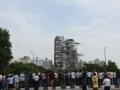 Illegal Twin Towers in Noida demolished, air filled with dust in aftermath - Hindi News | Illegal Twin Towers in Noida demolished, air filled with dust in aftermath | Latest international News at Lokmattimes.com