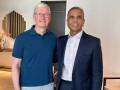 Tim Cook meets Sunil Mittal, software developers, photographers - Hindi News | Tim Cook meets Sunil Mittal, software developers, photographers | Latest technology News at Lokmattimes.com