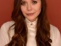 Elizabeth Olsen finds it 'ridiculous' doing her own stunts - Hindi News | Elizabeth Olsen finds it 'ridiculous' doing her own stunts | Latest entertainment News at Lokmattimes.com