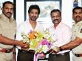 Actor Nikhil Dwivedi felicitated by Mumbai Police's State Intelligence Unit - Hindi News | Actor Nikhil Dwivedi felicitated by Mumbai Police's State Intelligence Unit | Latest entertainment News at Lokmattimes.com