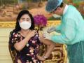 Cambodia receives another batch of Sinopharm vaccine - Hindi News | Cambodia receives another batch of Sinopharm vaccine | Latest health News at Lokmattimes.com